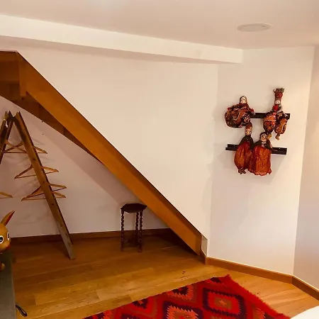 Apartment Charming & Spacious Duplex Viewing The Lovely Mas